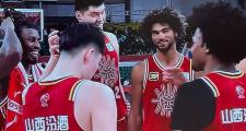 华体会皇马赞助商-山西男篮客场失利，广州男篮展现实力！