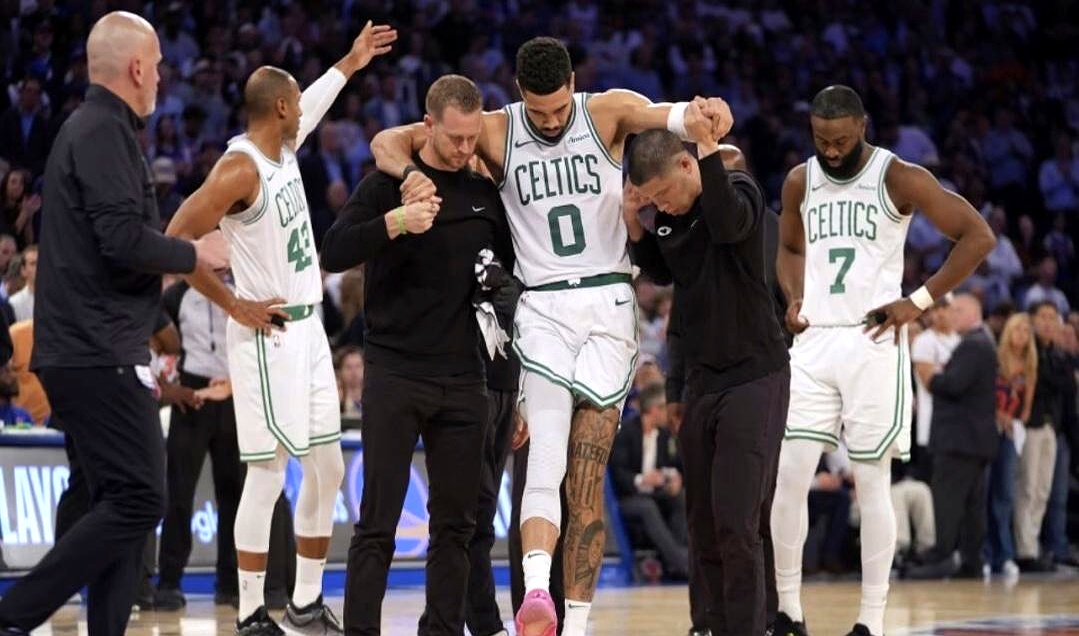 包含德罗赞归队鹈鹕塔图姆宰客，鹈鹕开始迎来新翻天的词条