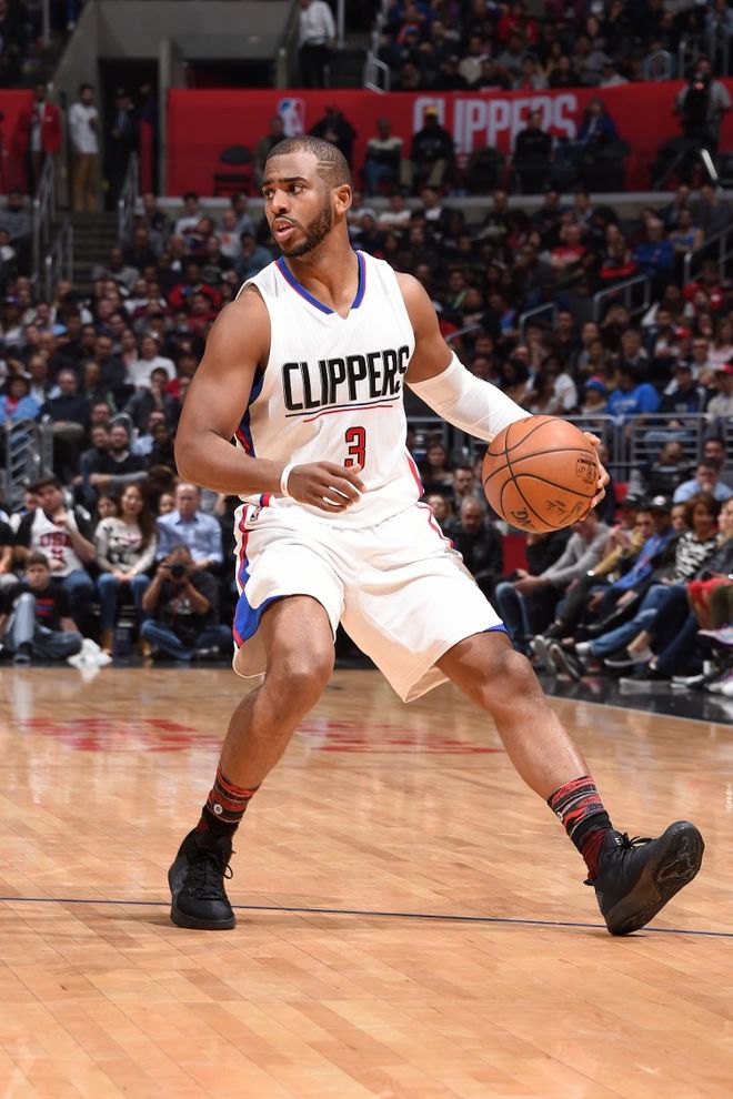 快船客场逆转勇士，保罗全场低迷