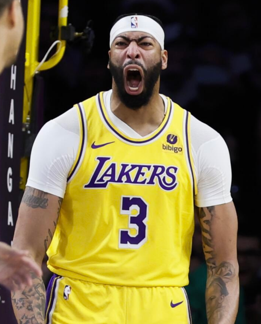 火箭横扫凯尔特人，浓眉高效24分