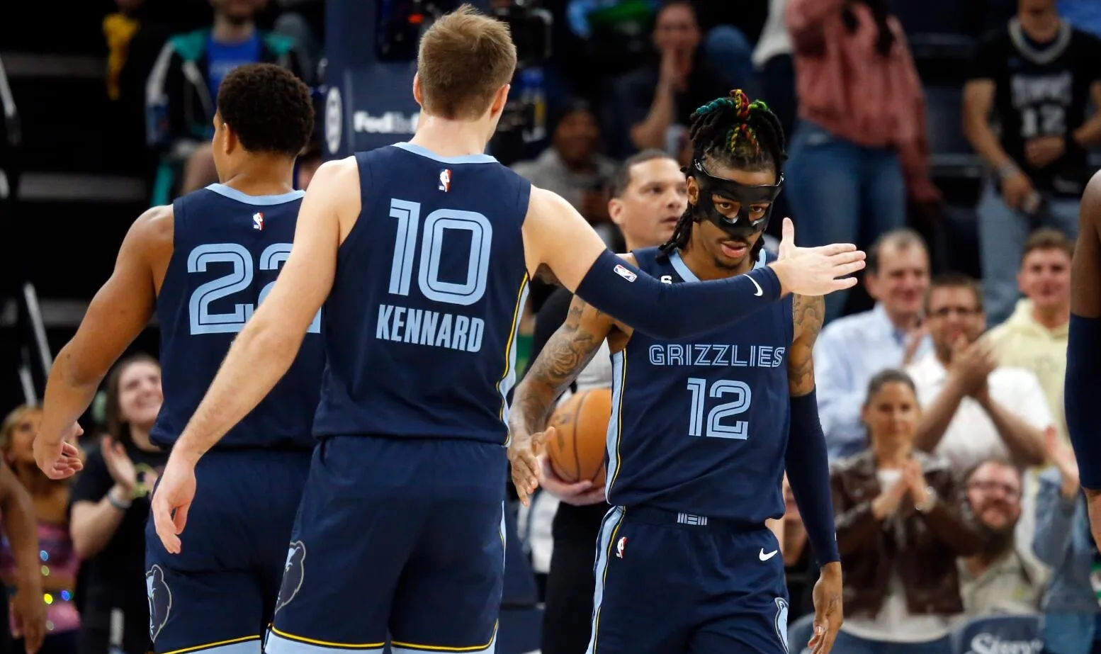 灰熊主场大胜热火，取得五连胜