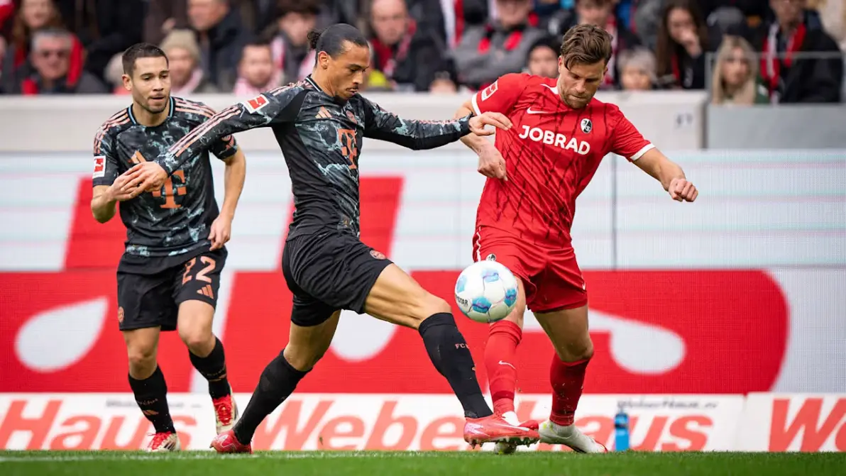 拜仁慕尼黑主场战平弗赖堡，排名未变